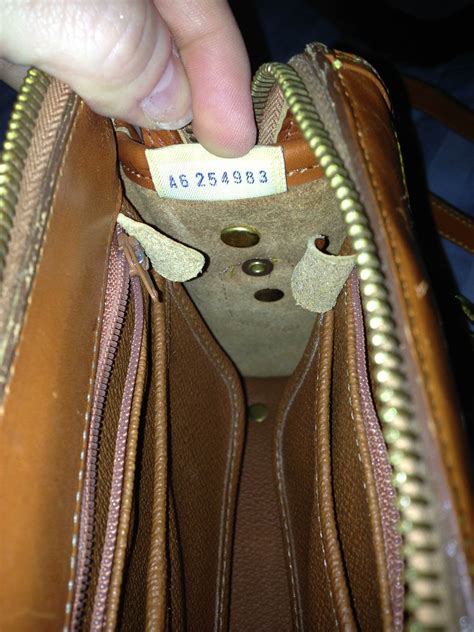 how to spot a fake dooney and bourke bag|how to tell if dooney & bourke is real.